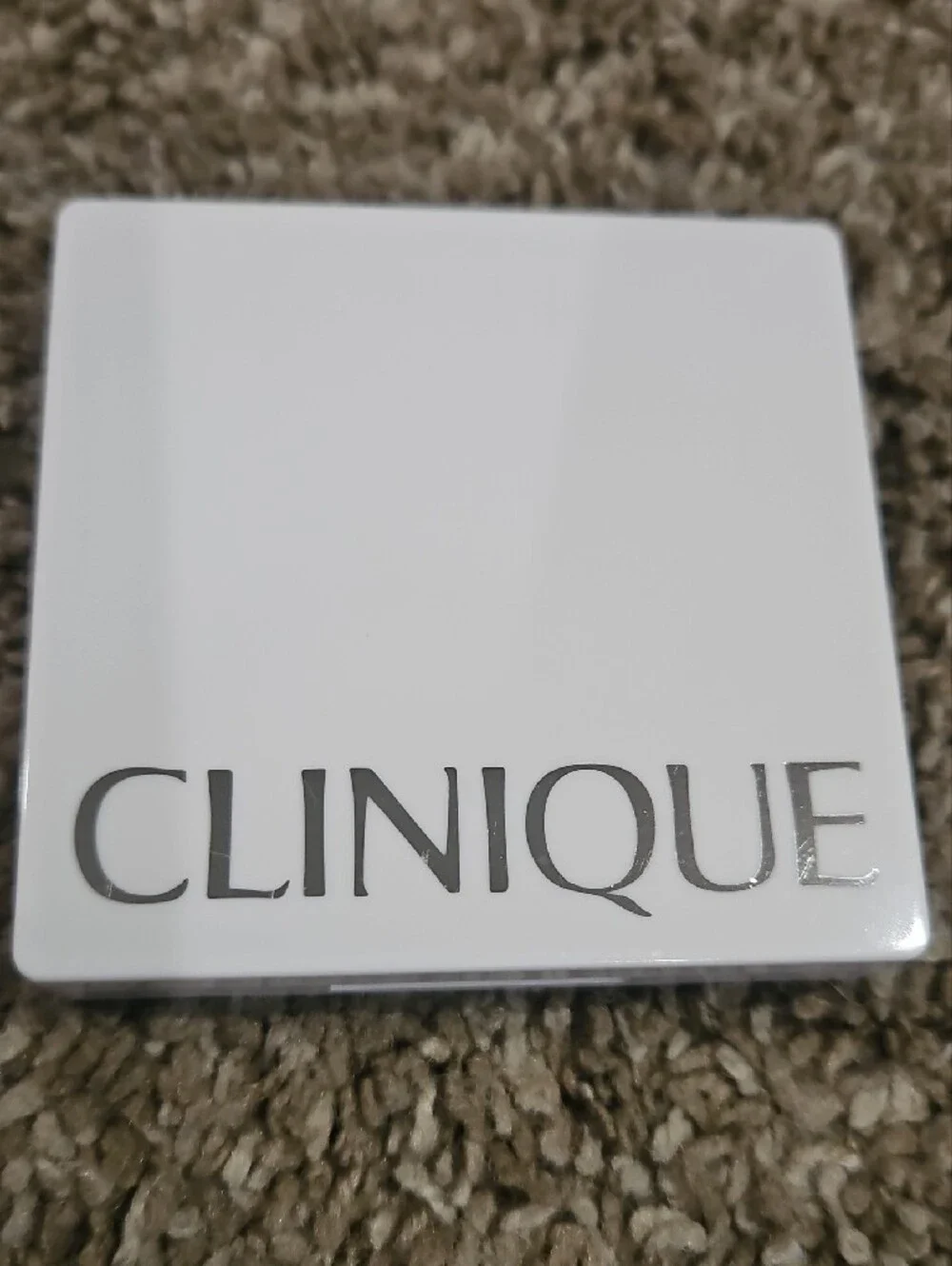 Clinique Pink & Champagne Eyeshadow and Blush Palette